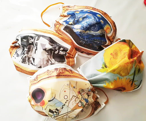 Mascherine diventate opere artistiche 